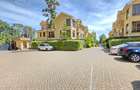 5 Bed Townhouse with En Suite at Lavington Green - 2