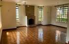 4 Bed Townhouse with En Suite in Lavington - 6
