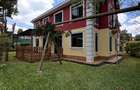 5 Bed Townhouse with En Suite in Lavington - 1