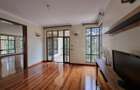 5 Bed Villa with En Suite in Kitisuru - 3