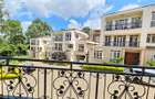 5 Bed Townhouse with En Suite in Lavington - 1