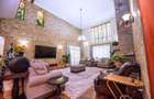 4 Bed Townhouse with En Suite at Kerarapon Road - 2