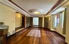 5 Bed House with En Suite in Runda - 13