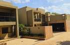 5 Bed Townhouse with En Suite at Convent Drive - 1