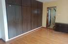 6 Bed House with En Suite in Nyari - 8
