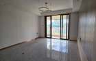3 Bed Apartment with En Suite in Riverside - 8