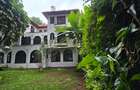 4 Bed Townhouse with En Suite at Lavington Green - 2