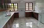 7 Bed House with En Suite in Thigiri - 7