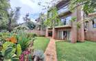 5 Bed Villa with En Suite at Lavington Green - 1