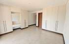 5 Bed House with En Suite in Kitisuru - 11