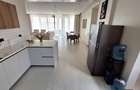 Furnished 3 Bed Apartment with En Suite in Spring Valley - 11