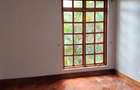 4 Bed House with En Suite in Runda - 9