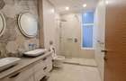 3 Bed Apartment with En Suite at Parklands - 11