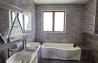 4 Bed Townhouse with En Suite at Runda Gardens - 15