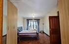 3 Bed Apartment with En Suite at Riverside Drive - 15