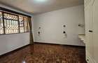 5 Bed House with En Suite in Runda - 13