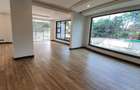 4 Bed Apartment with En Suite in General Mathenge - 9
