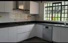 4 Bed Townhouse with En Suite in Runda - 17