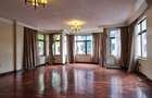 1 Bed Apartment with Swimming Pool in State House - 9