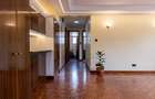 3 Bed Apartment with En Suite at Sports Road - 18