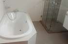 5 Bed Townhouse with En Suite in Lavington - 19