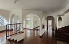 5 Bed House with En Suite in Nyari - 9