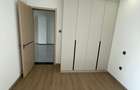 3 Bed Apartment with En Suite in Riverside - 11