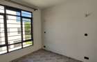 4 Bed House with En Suite at Rimpa Road - 16