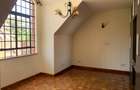 5 Bed House with En Suite in Lavington - 19