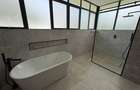 5 Bed Villa with En Suite in Nyari - 7