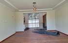 5 Bed Townhouse with En Suite in Loresho - 19