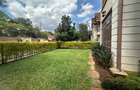 5 Bed Villa with En Suite at Lavington - 1