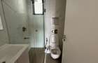3 Bed Apartment in Riverside - 6