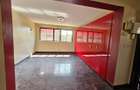 5 Bed House with En Suite in Lavington - 18