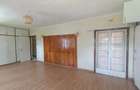 5 Bed House with En Suite in Loresho - 9