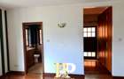 4 Bed Townhouse with En Suite in General Mathenge - 6