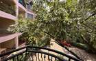 3 Bed Apartment with En Suite in Riverside - 20