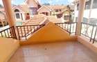 5 Bed Townhouse with En Suite at Lavington Green - 11