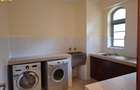 3 Bed Apartment with En Suite in Riverside - 9