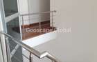 4 Bed House with En Suite in Westlands Area - 9