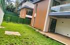 5 Bed Townhouse with En Suite in Lavington - 1