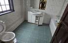 4 Bed Townhouse with En Suite at Lavington Green - 20