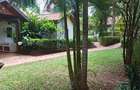 4 Bed Villa with En Suite at Lavington - 3