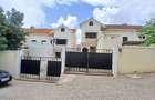 4 Bed Townhouse with En Suite at Lavington Green - 3