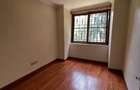 5 Bed Townhouse with En Suite at Chalbi Drive - 5