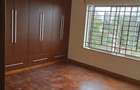 3 Bed Apartment with En Suite at Westlands - 17