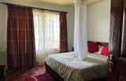1 Bed House with Swimming Pool in Rosslyn - 5