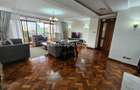 Furnished 3 Bed Apartment with En Suite in Riverside - 13