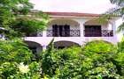 4 Bed House with En Suite at Kuruwitu Beach - 15