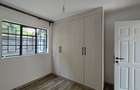 1 Bed Apartment with En Suite in Kilimani - 16